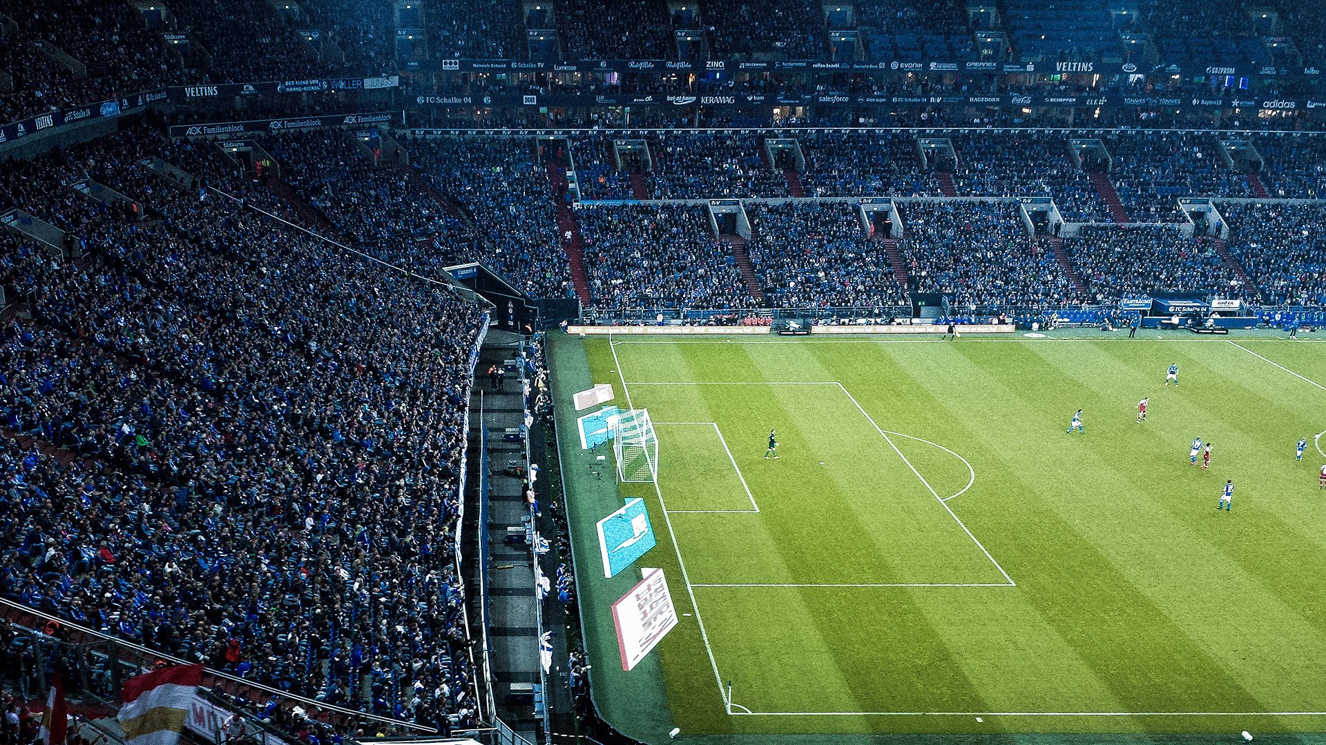 德甲：“黑马”崛起，颠覆传统强队格局，德甲榜首大战